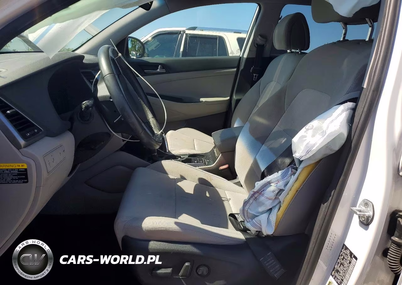 2017 Hyundai Tucson Sport VIN:KM8J33A26HU504758 - 7