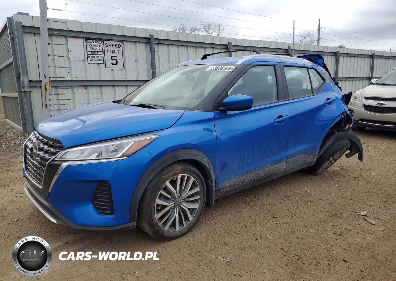 2023 Nissan Kicks Sv