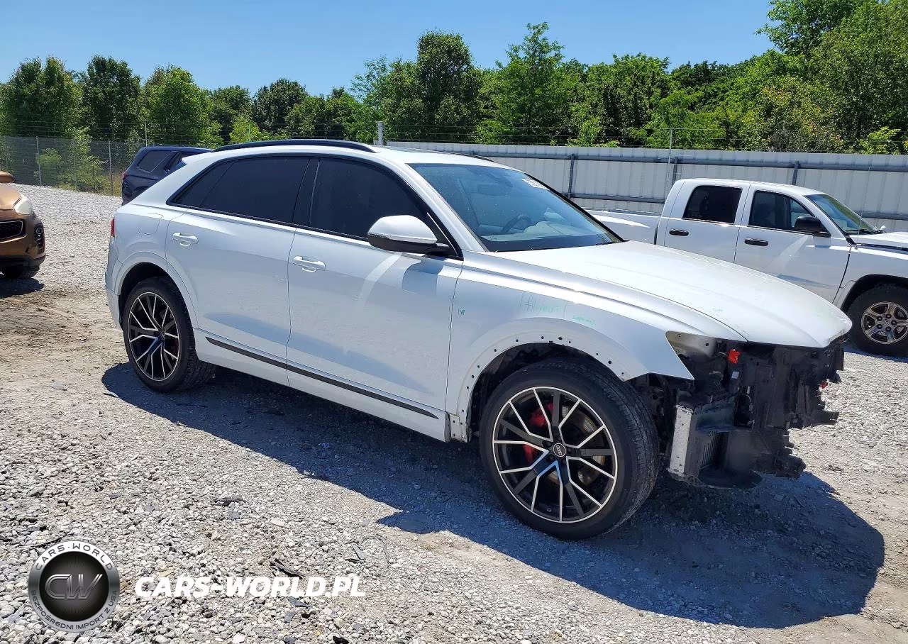 2023 Audi Q8 Premium Plus S-Line VIN:WA1EVBF10PD016733 - 4