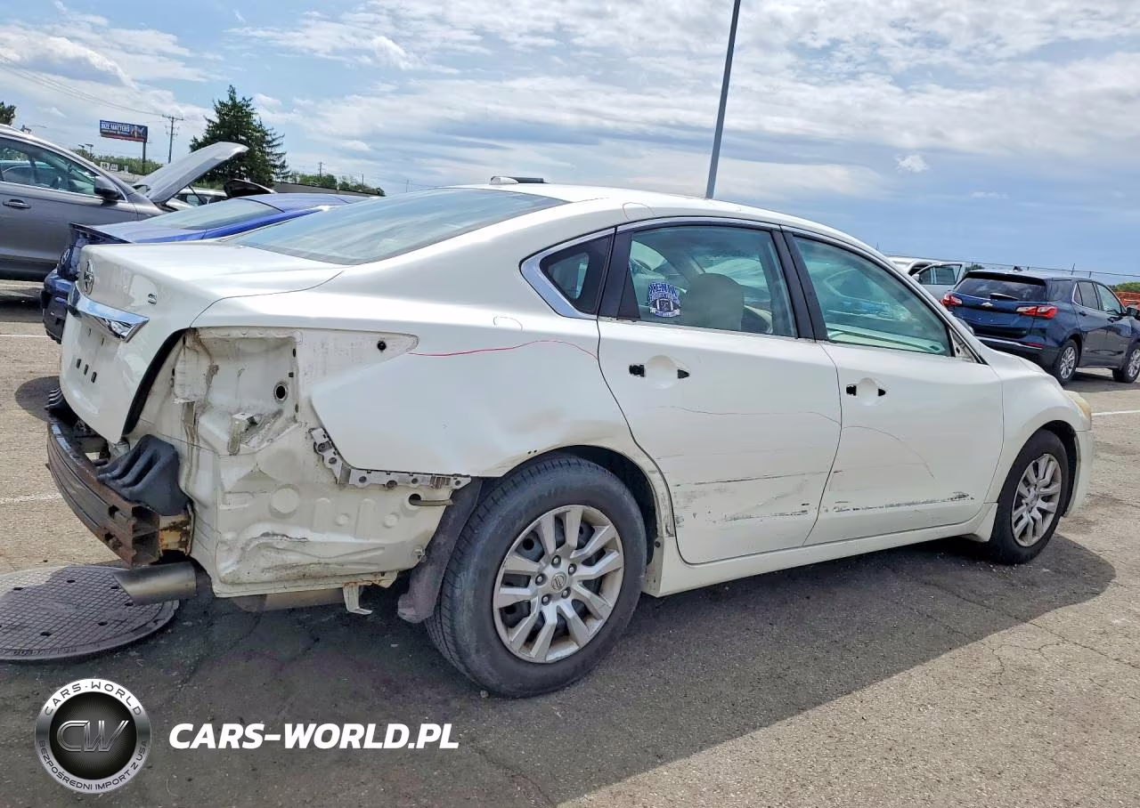 2015 Niss Altima VIN:1N4AL3APXFC210031 - 3