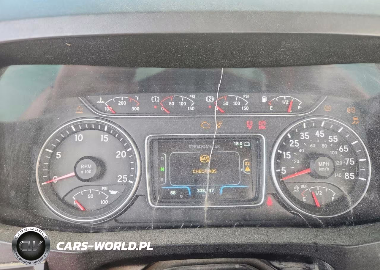 2019 International Lt625 VIN:3HCDZTZR0KL179434 - 8