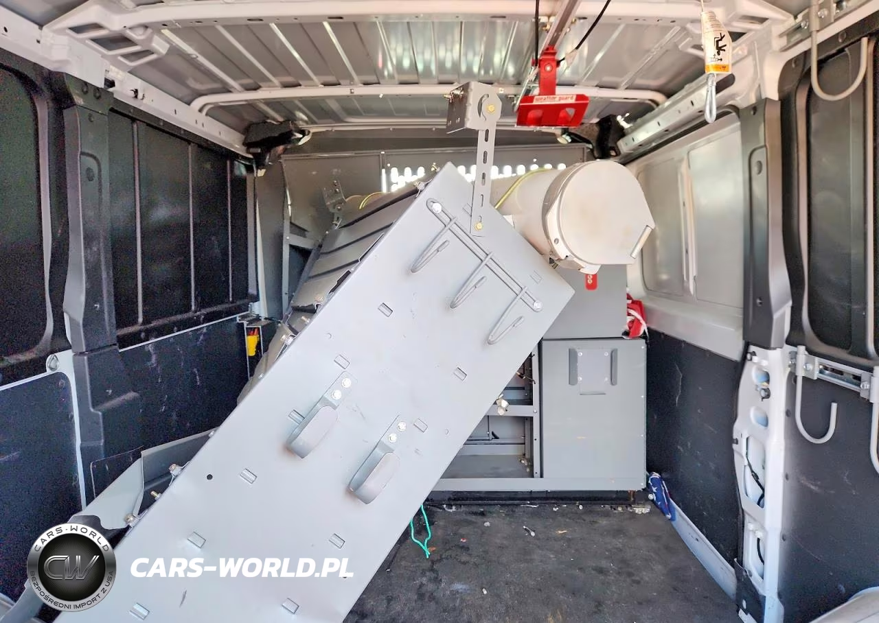 2018 Ram Promaster 1500 1500 Standard VIN:3C6TRVAG1JE153188 - 10