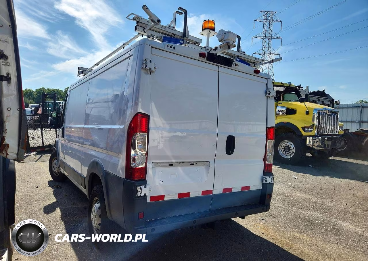 2018 Ram Promaster 1500 1500 Standard VIN:3C6TRVAG1JE153188 - 2