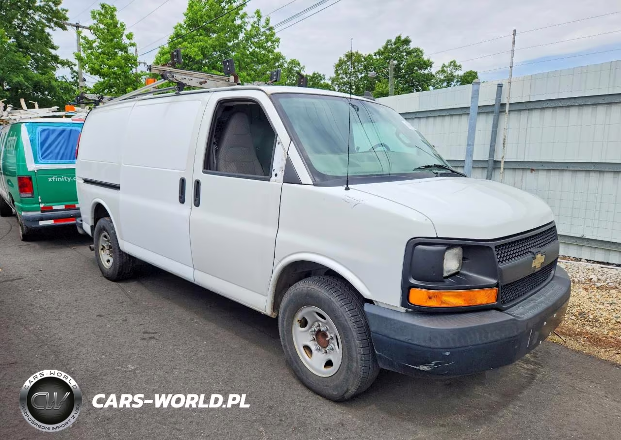 2016 Chevrolet Express G2500 VIN:1GCWGAFF7G1315082 - 4