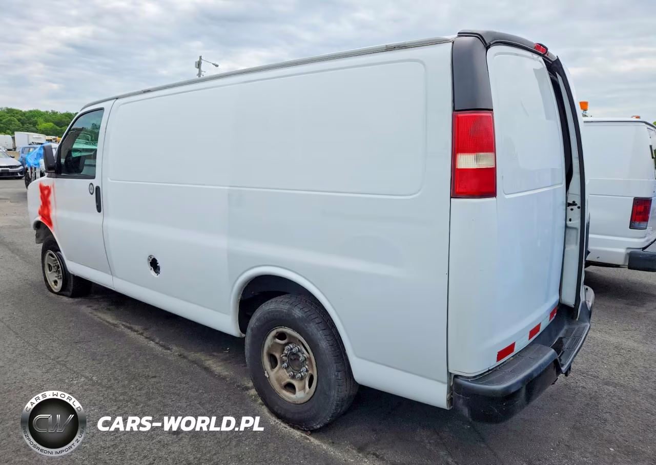 2015 Chevrolet Express G2500 VIN:1GCWGFCF4F1159860 - 2