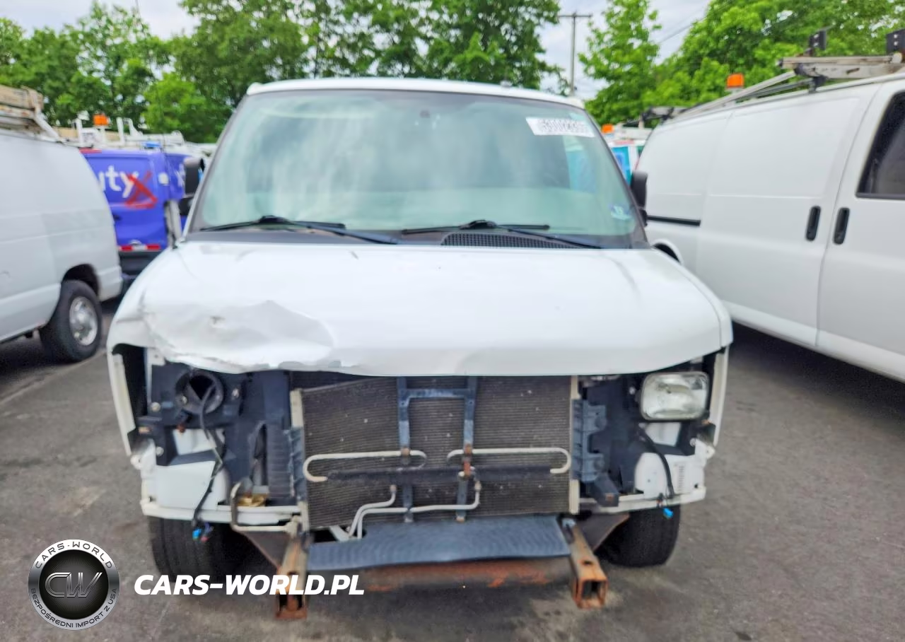 2015 Chevrolet Express G2500 VIN:1GCWGFCF4F1159860 - 5