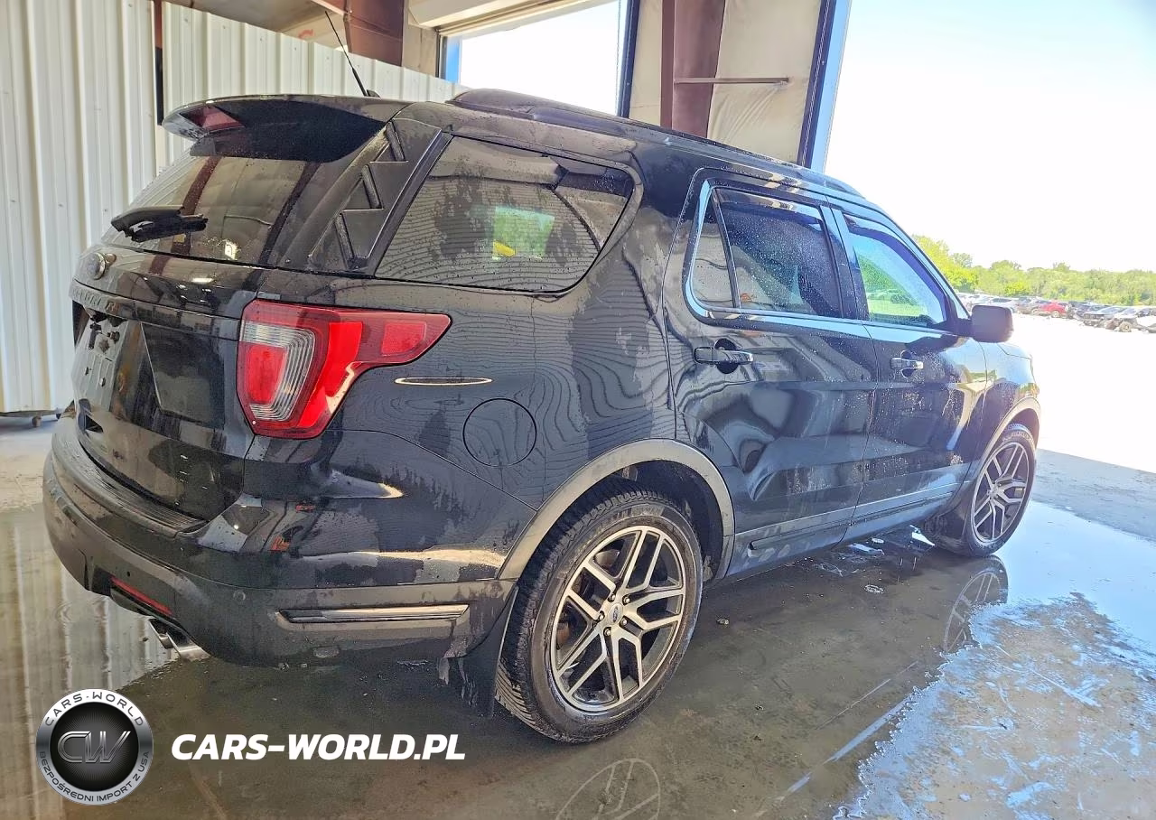 2019 Ford Explorer Sport VIN:1FM5K8GTXKGA97275 - 3