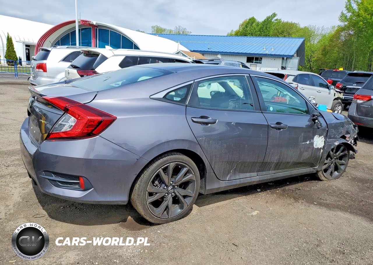 2021 Honda Civic Sport VIN:19XFC2F85ME003032 - 3