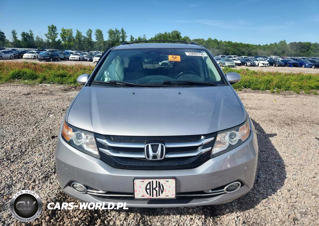 2016 Honda Odyssey Touring VIN:5FNRL5H90GB097730 - 5