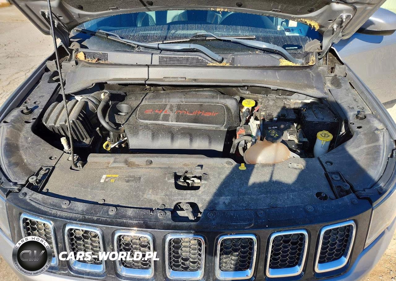 2018 Jeep Compass Latitude VIN:3C4NJDBB7JT479451 - 12