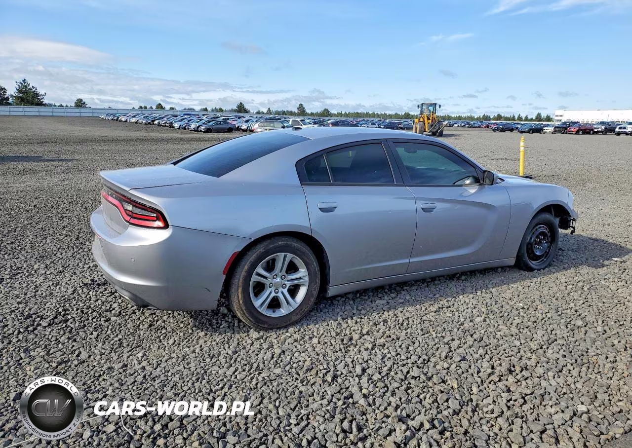 2016 Dodge Charger Se VIN:2C3CDXBG3GH109972 - 3