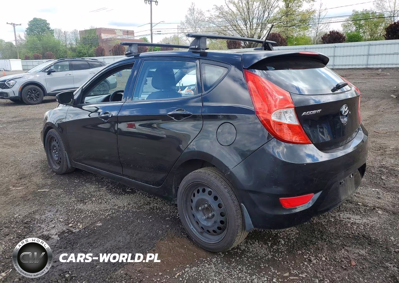 2013 Hyundai Accent Se VIN:KMHCU5AE2DU092649 - 2