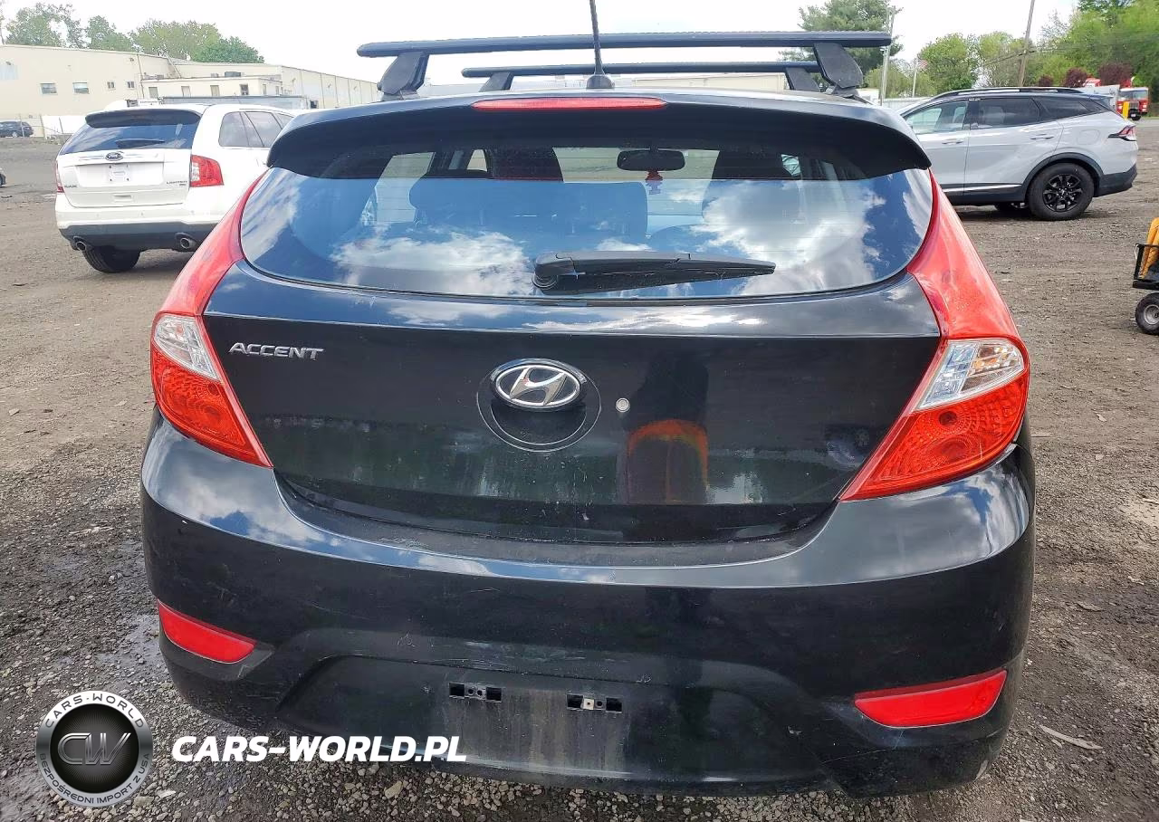 2013 Hyundai Accent Se VIN:KMHCU5AE2DU092649 - 6