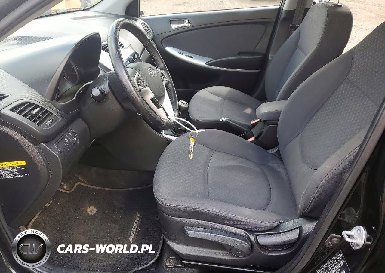 2013 Hyundai Accent Se VIN:KMHCU5AE2DU092649 - 7