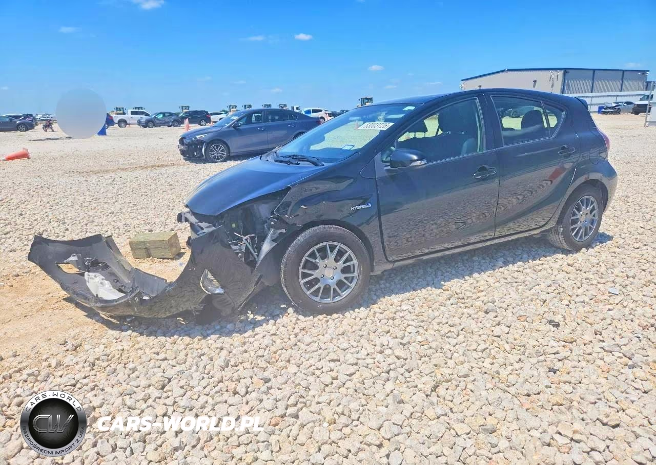 2016 Toyota Prius C Two