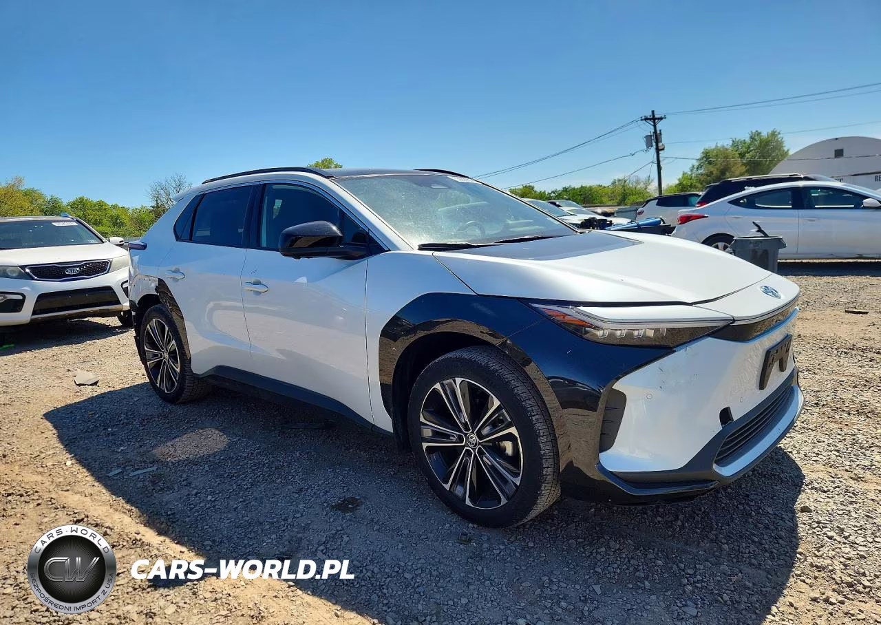2023 Toyota Bz4X Limited VIN:JTMABACA0PA032136 - 4