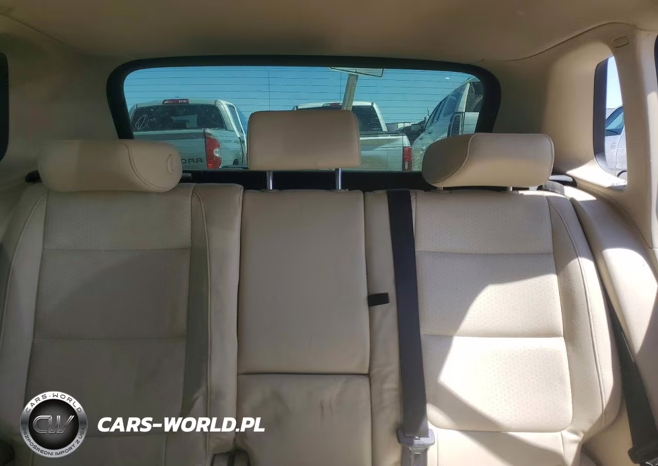 2016 Volkswagen Tiguan S VIN:WVGAV7AX5GW530705 - 10