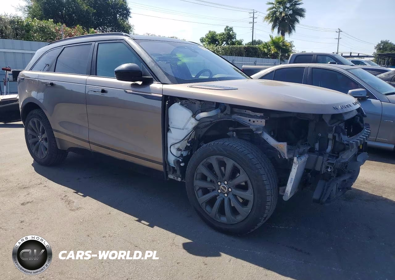 2018 Land Rover Range Rover Velar R-Dynamic Se VIN:SALYL2RX2JA723455 - 4