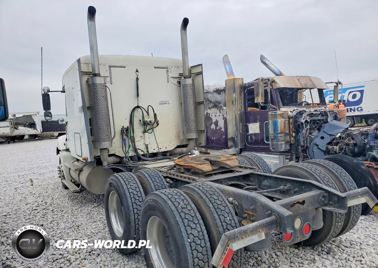 2006 Freightliner Columbia 120 Semi Truck VIN:1FUJA6AV76LW89565 - 3