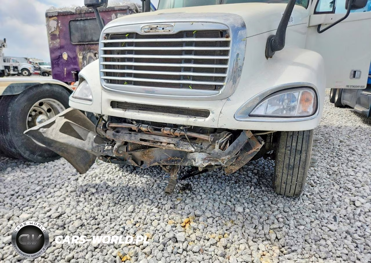 2006 Freightliner Columbia 120 Semi Truck VIN:1FUJA6AV76LW89565 - 9