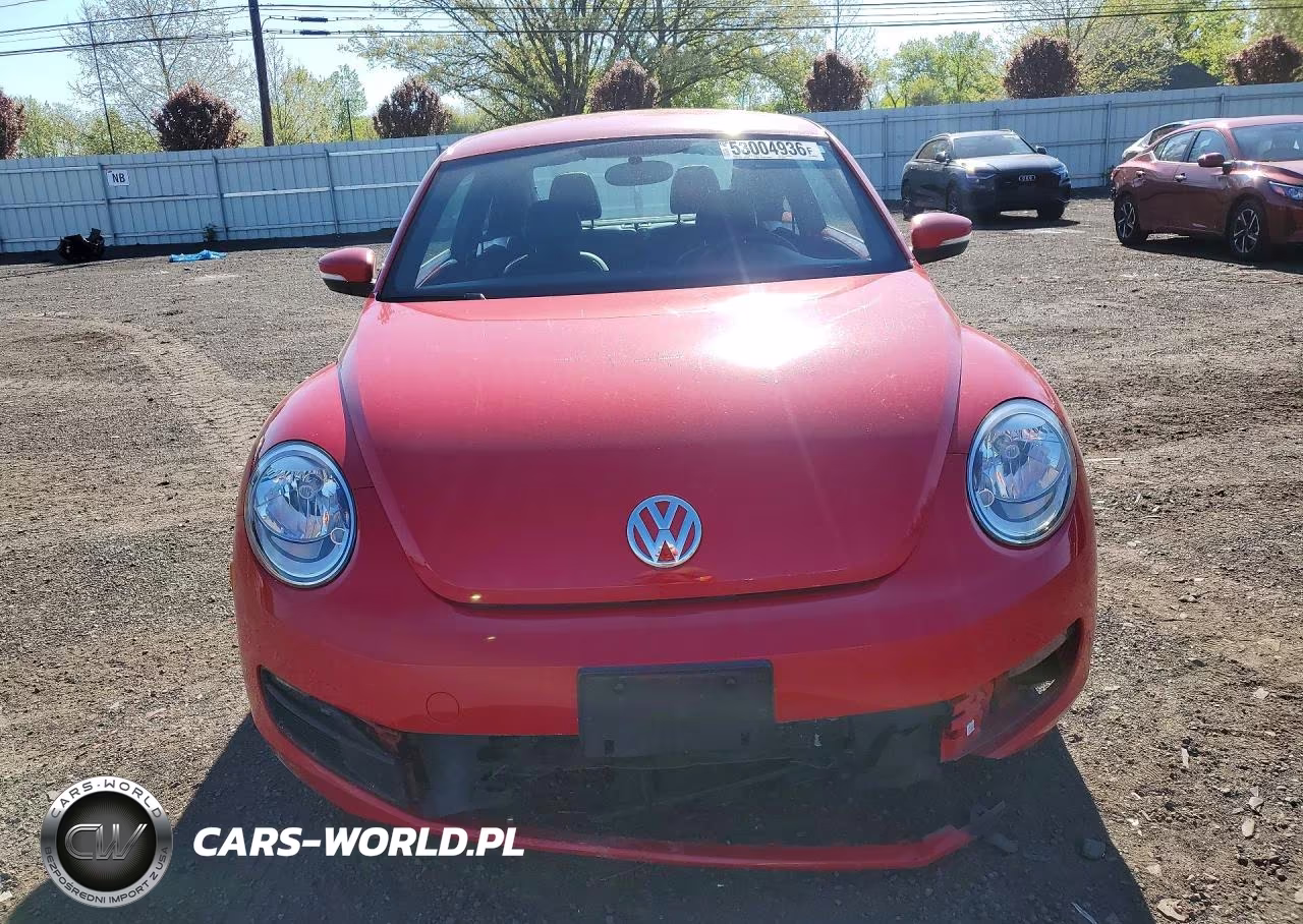 2014 Volkswagen Beetle VIN:3VWJP7AT8EM615463 - 5