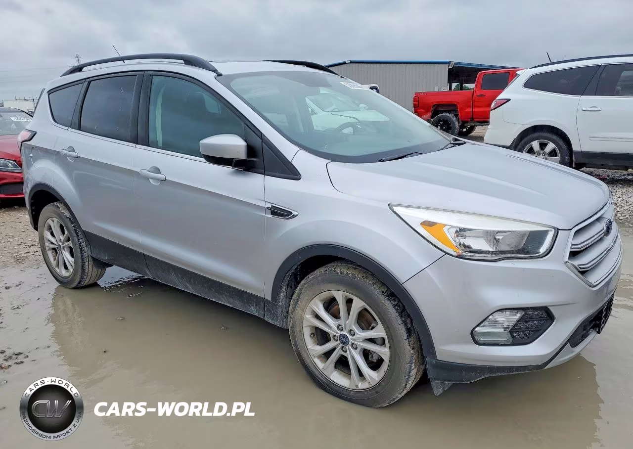 2018 Ford Escape Se VIN:1FMCU0GD6JUA74037 - 4