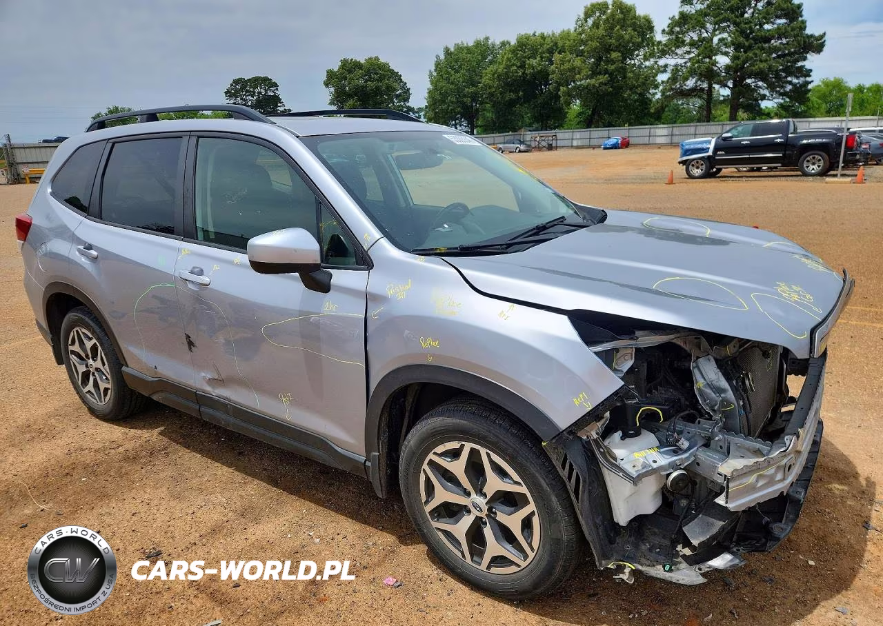 2021 Subaru Forester Premium VIN:JF2SKAJC6MH494892 - 4