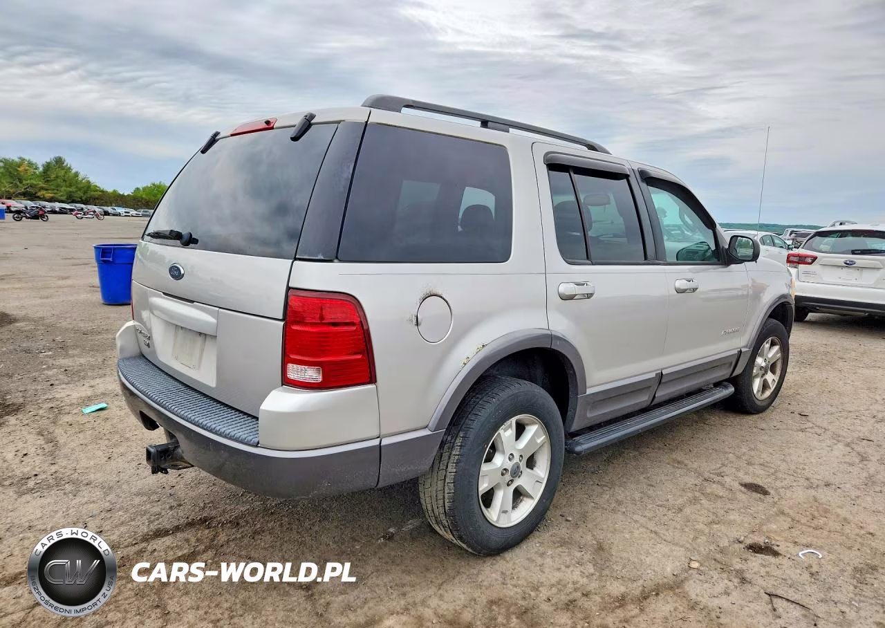 2002 Ford Explorer Xlt VIN:1FMZU73K22UD30084 - 3