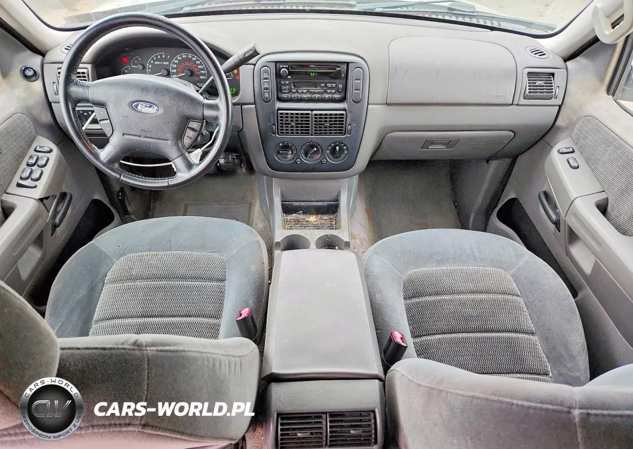 2002 Ford Explorer Xlt VIN:1FMZU73K22UD30084 - 8