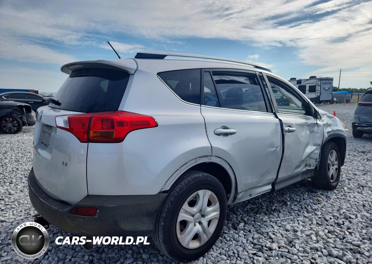 2014 Toyota Rav4 Le VIN:JTMZFREV0EJ019146 - 3
