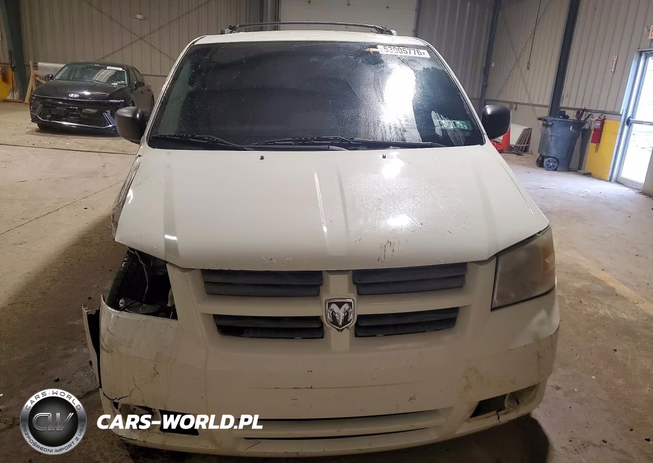 2010 Dodge Grand Caravan Se VIN:2D4RN4DE3AR107981 - 5