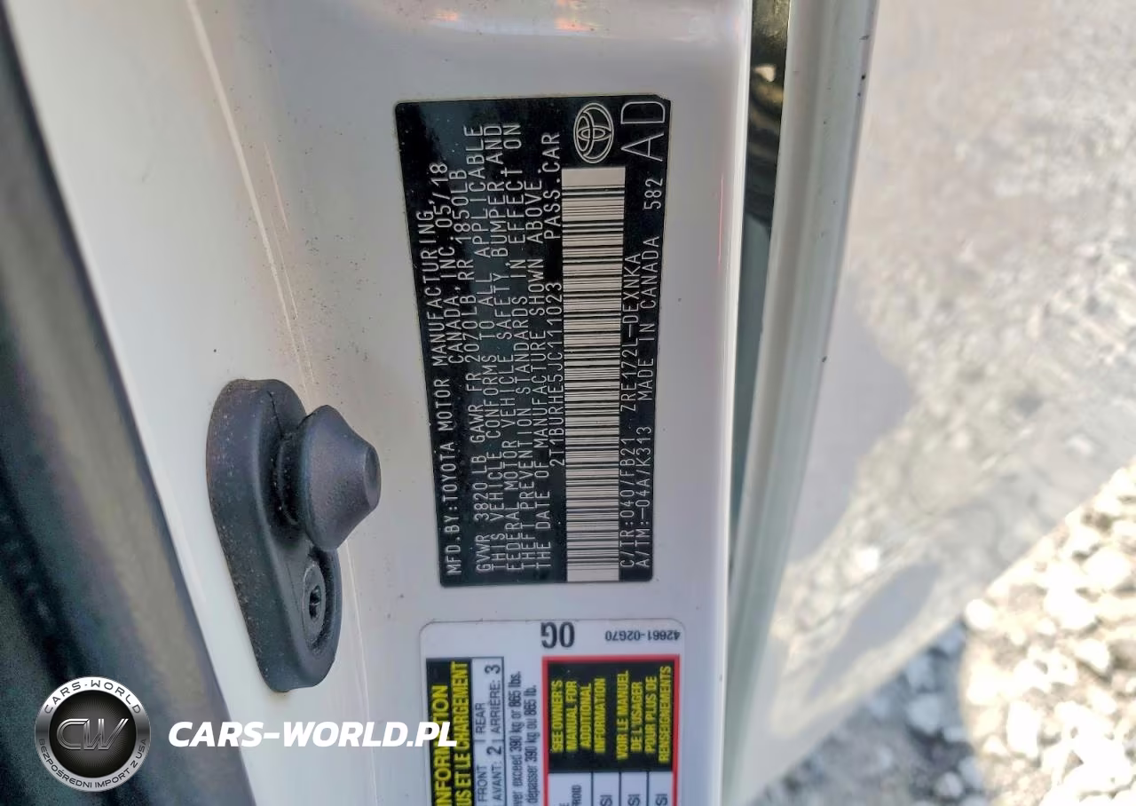 2018 Toyota Corolla Le VIN:2T1BURHE5JC111023 - 13