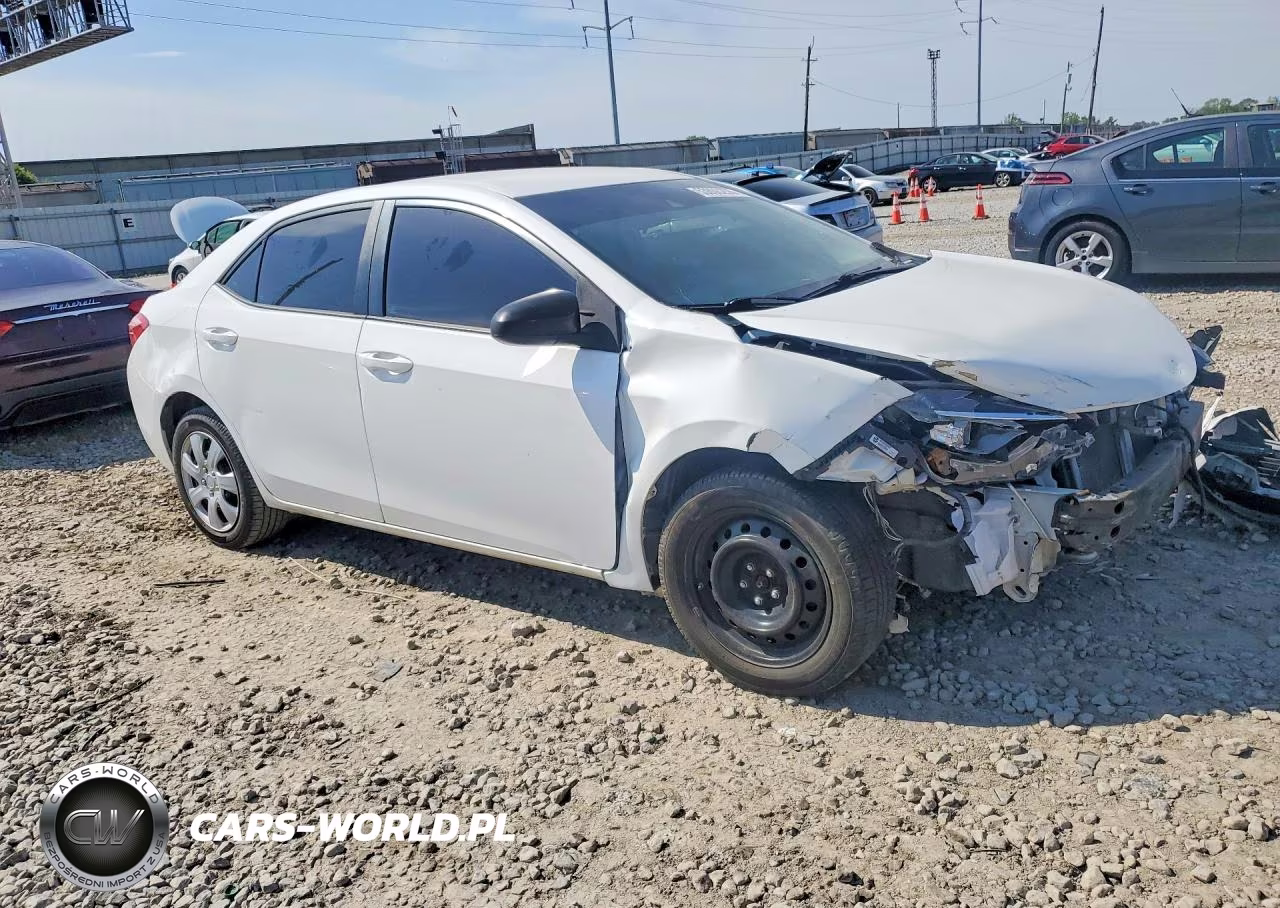 2018 Toyota Corolla Le VIN:2T1BURHE5JC111023 - 4
