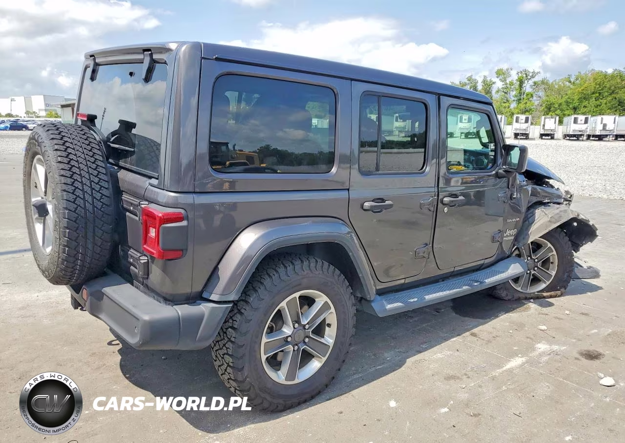 2019 Jeep Wrangler Unlimited Sahara VIN:1C4HJXEG2KW633503 - 3