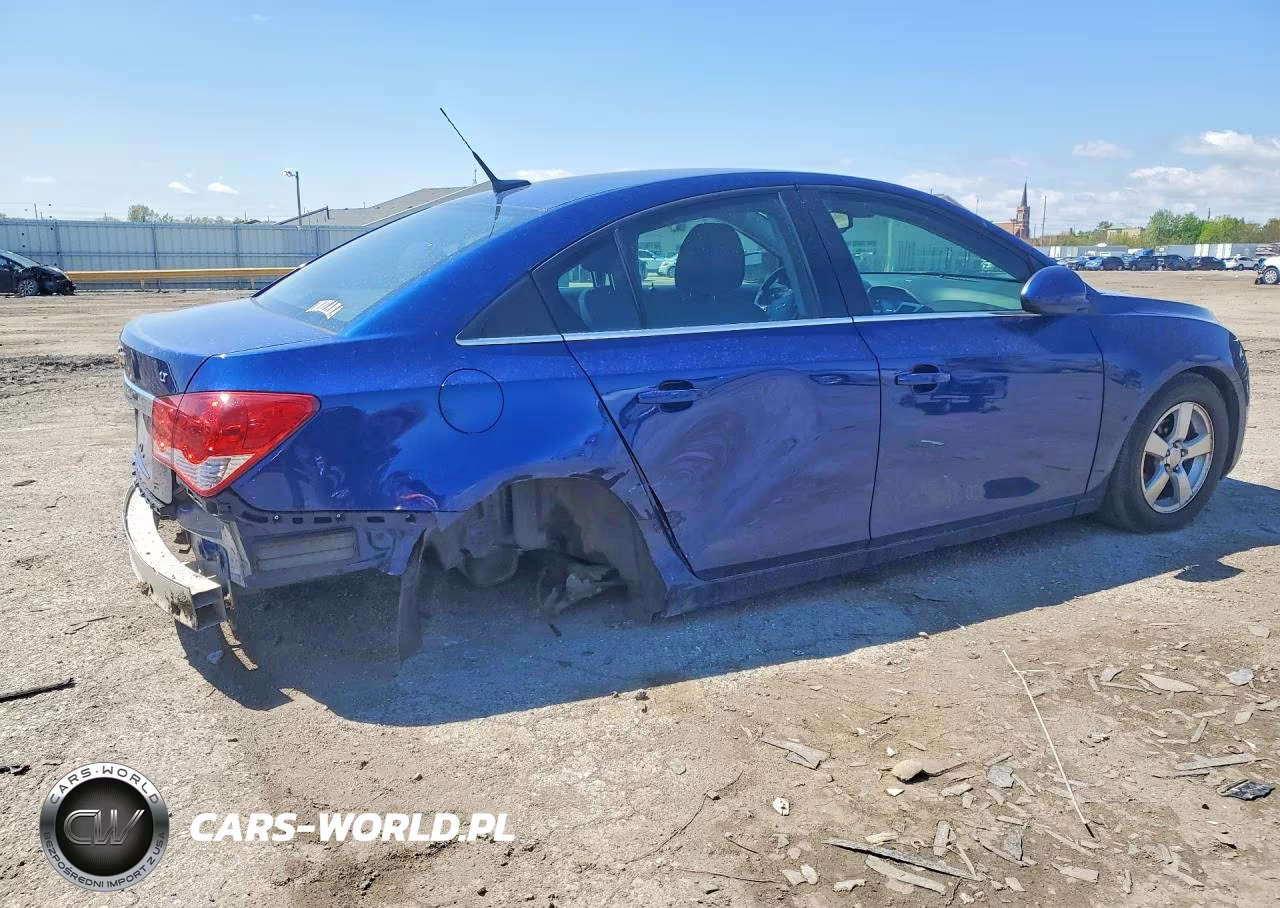 2013 Chevrolet Cruze Lt VIN:1G1PC5SB2D7150151 - 3
