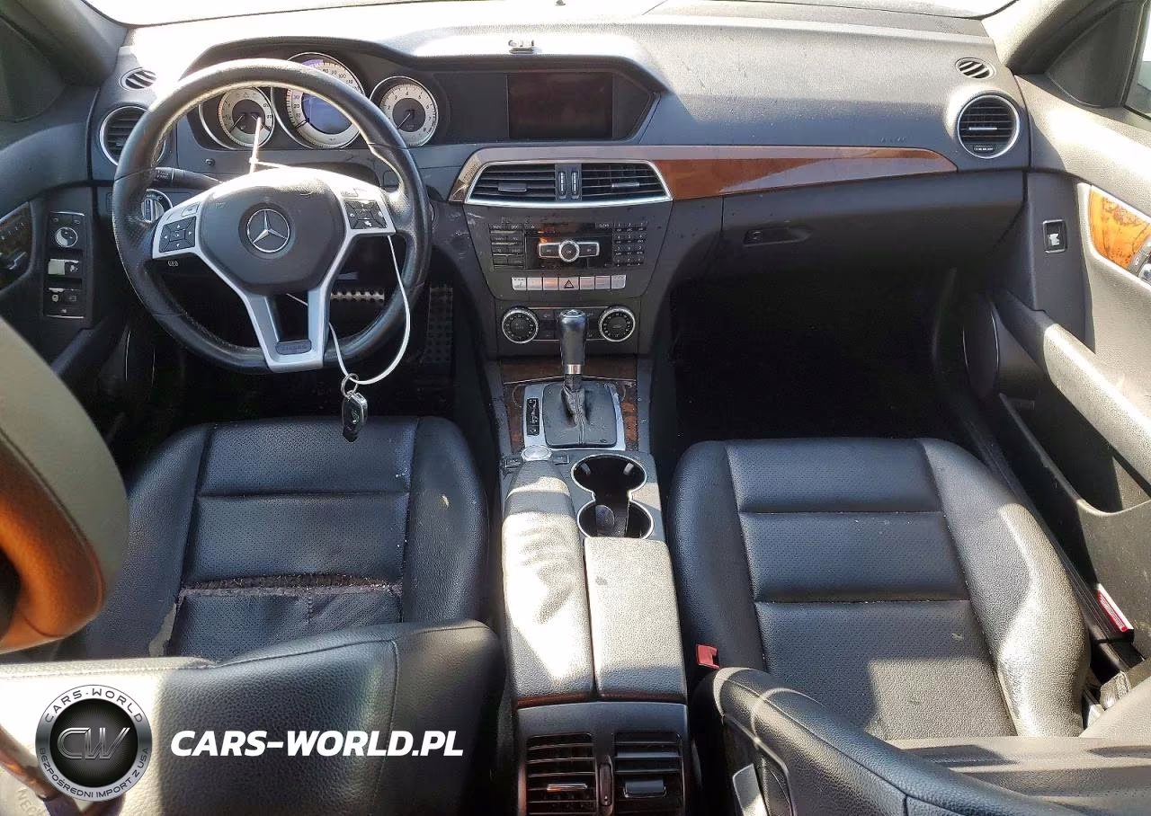 2012 Mercedes-Benz C 250 VIN:WDDGF4HB0CA686071 - 8