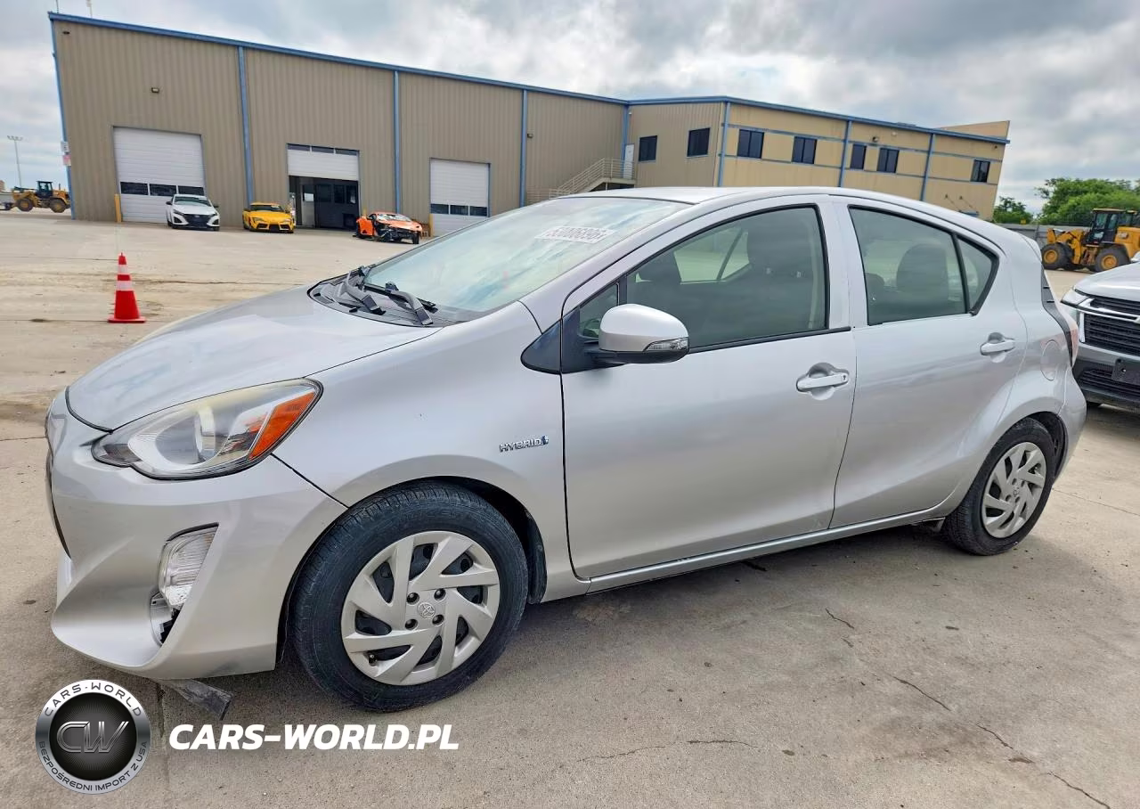 2015 Toyota Prius C