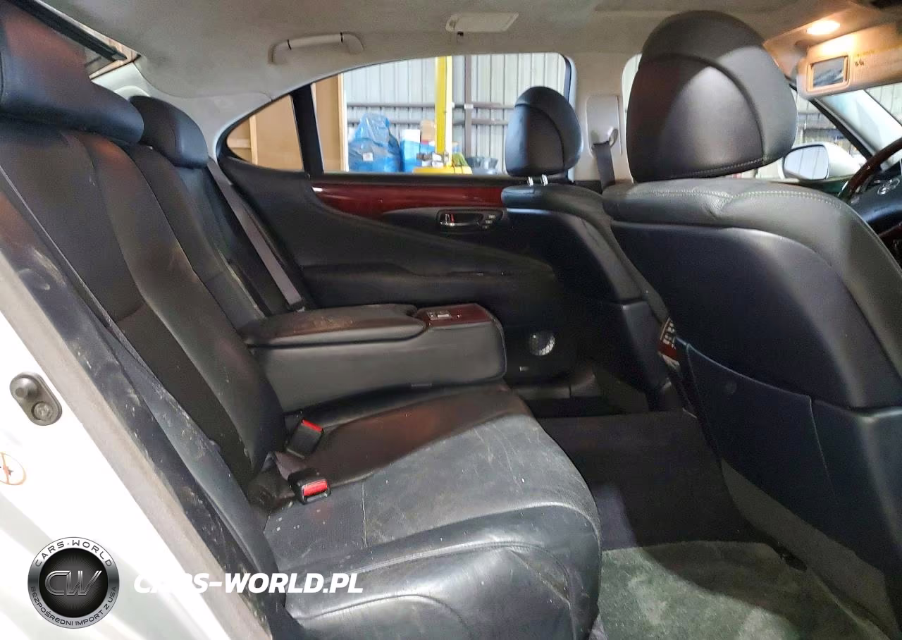 2007 Lexus Ls 460L VIN:JTHGL46FX75006120 - 10