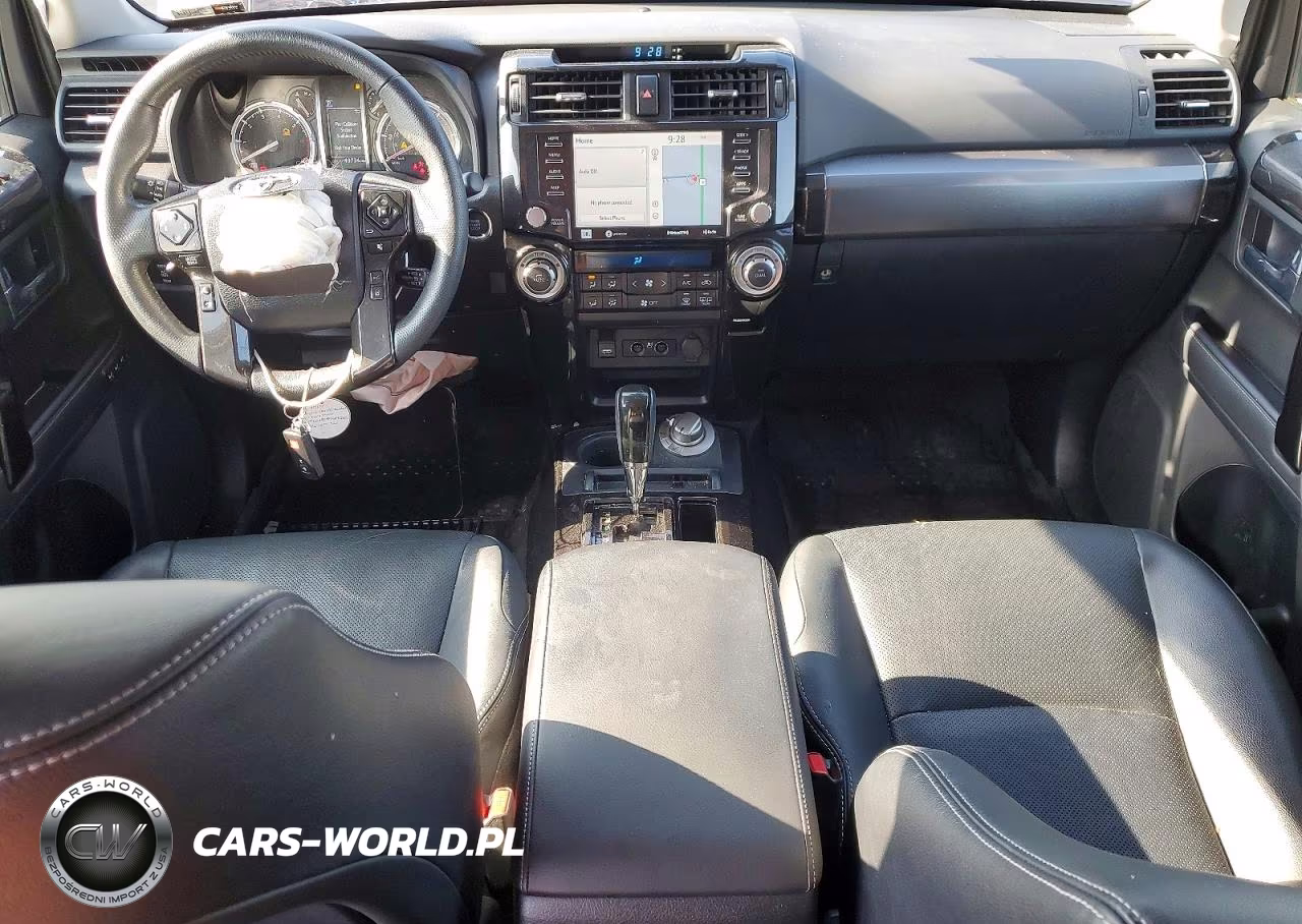 2021 Toyota 4Runner VIN:JTEJU5JR7M5870657 - 8