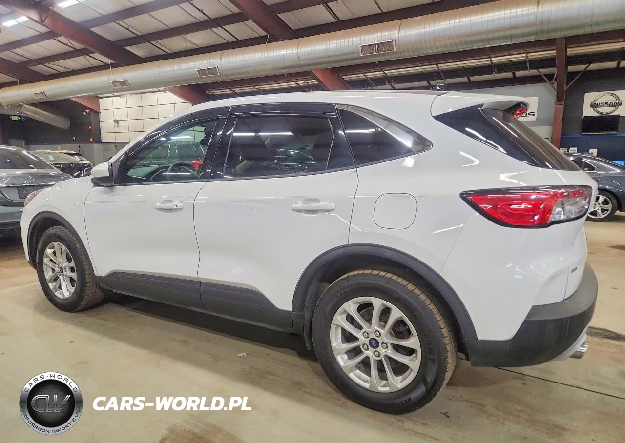 2020 Ford Escape Se VIN:1FMCU9G64LUA64812 - 2