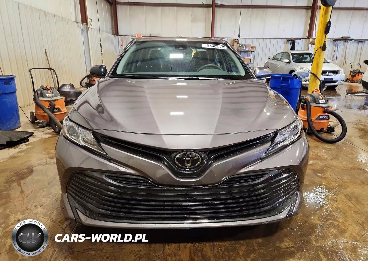 2020 Toyota Camry Le VIN:4T1L11AK5LU948872 - 5