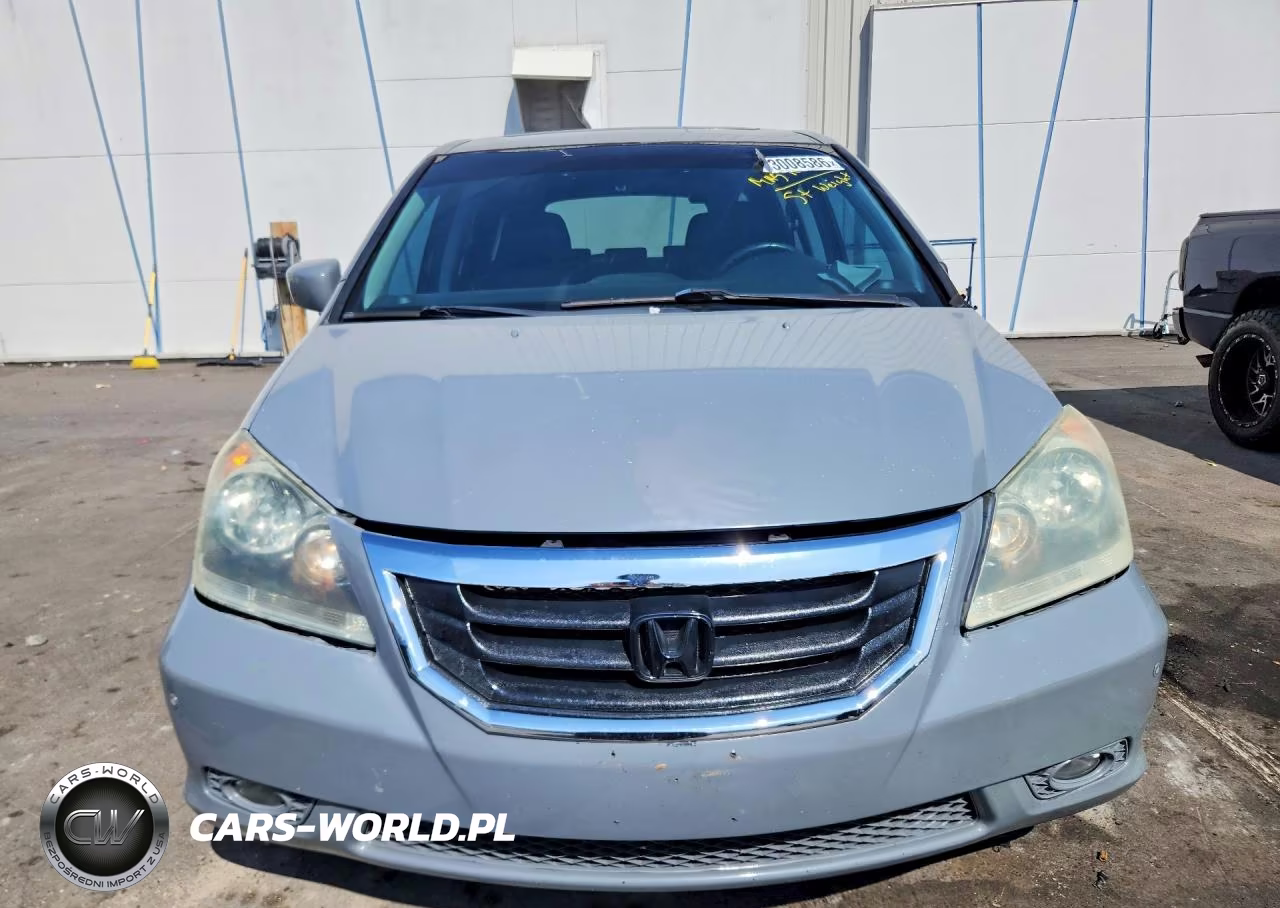 2010 Honda Odyssey Touring VIN:5FNRL3H85AB502497 - 5