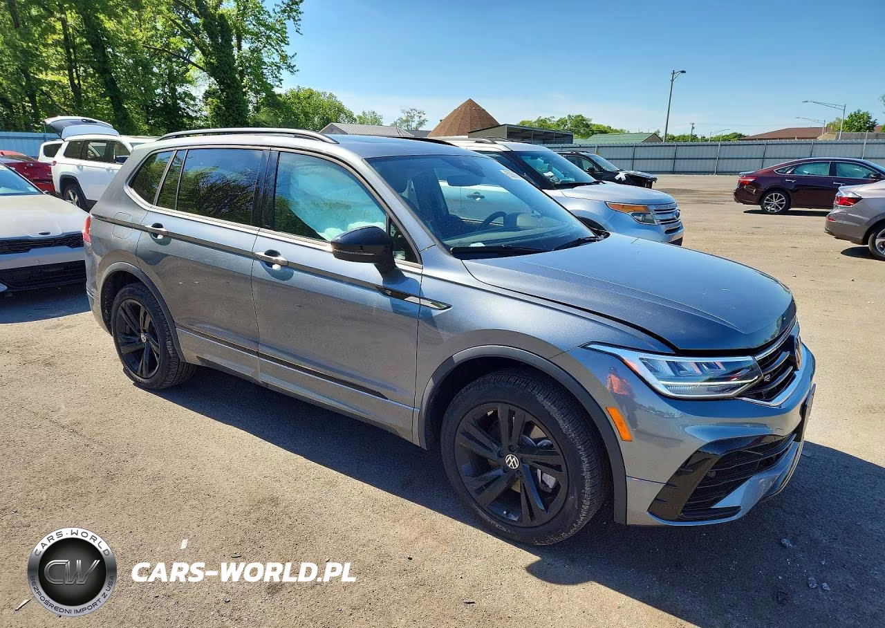 2024 Volkswagen Tiguan Se R-Line Black VIN:3VV8B7AX4RM222537 - 4