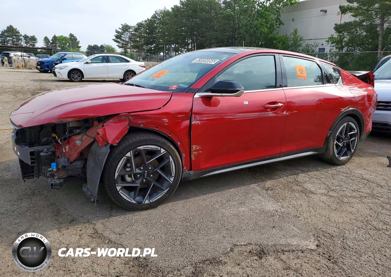 2025 Kia K4 Gt Line – zdjęcie 1 z 12