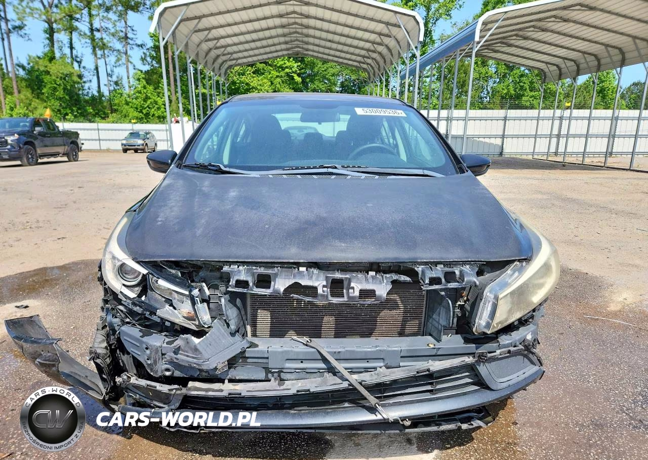 2018 Kia Forte Lx VIN:3KPFK4A77JE229212 - 5