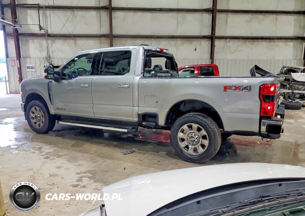 2023 Ford F250 Super Duty VIN:1FT8W2BT0PEC22121 - 2