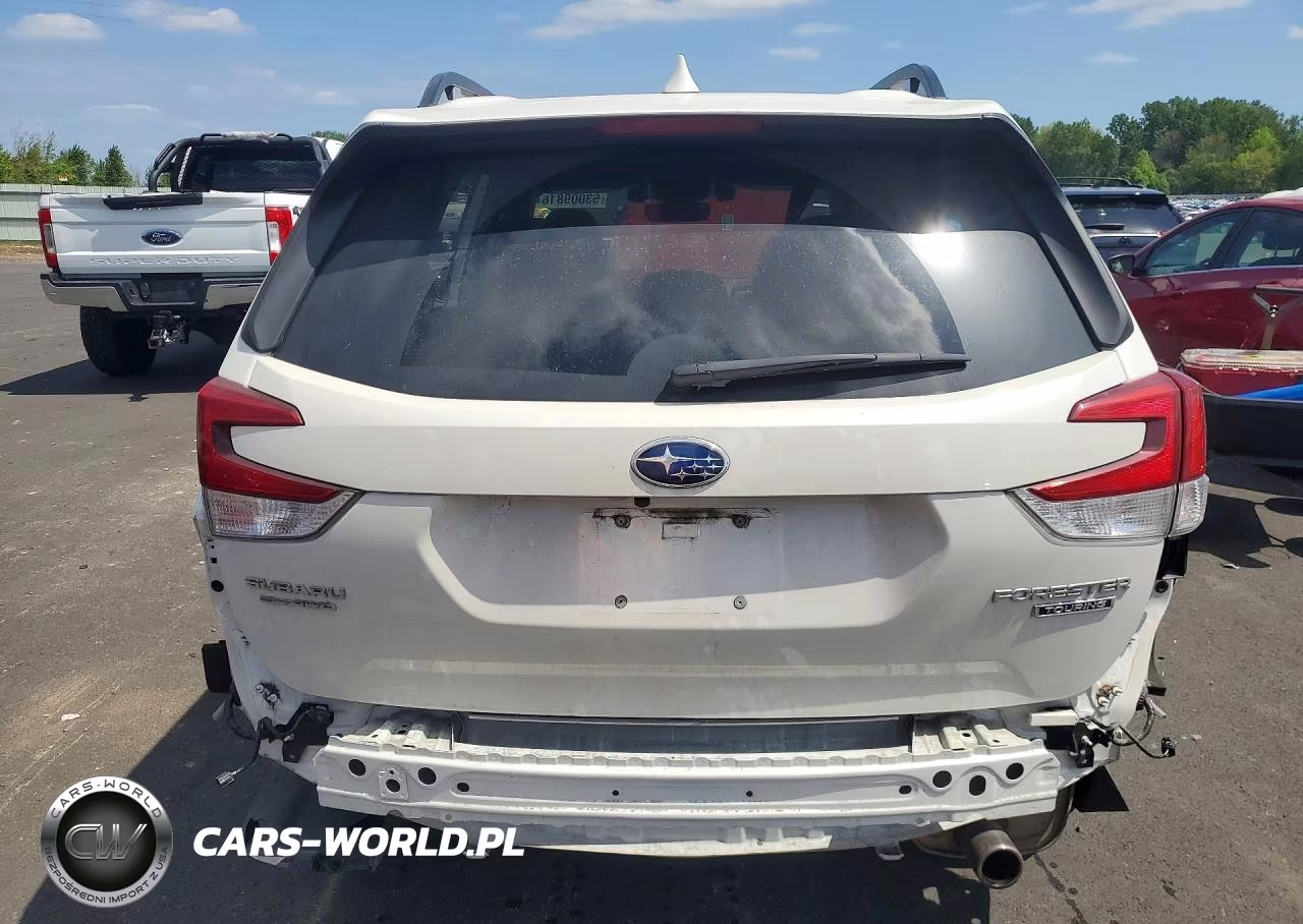 2020 Subaru Forester Touring VIN:JF2SKAXC6LH423987 - 6
