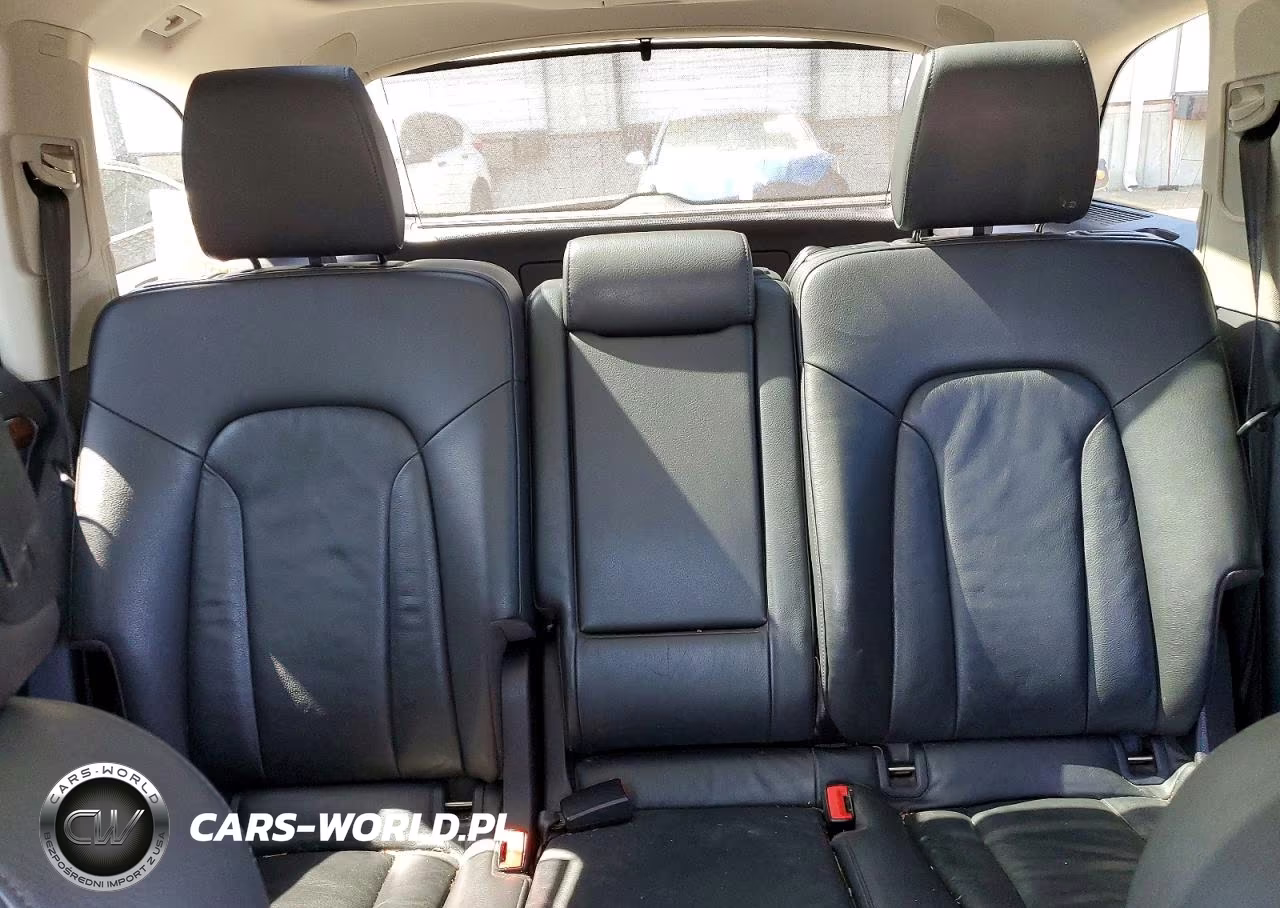 2015 Audi Q7 Premium Plus VIN:WA1LGAFE2FD015791 - 10