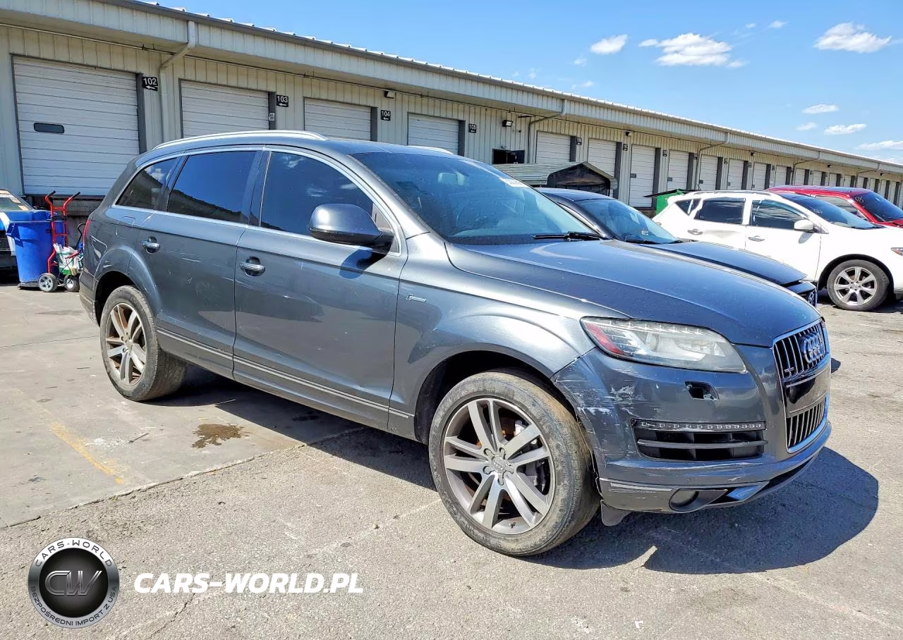 2015 Audi Q7 Premium Plus VIN:WA1LGAFE2FD015791 - 4