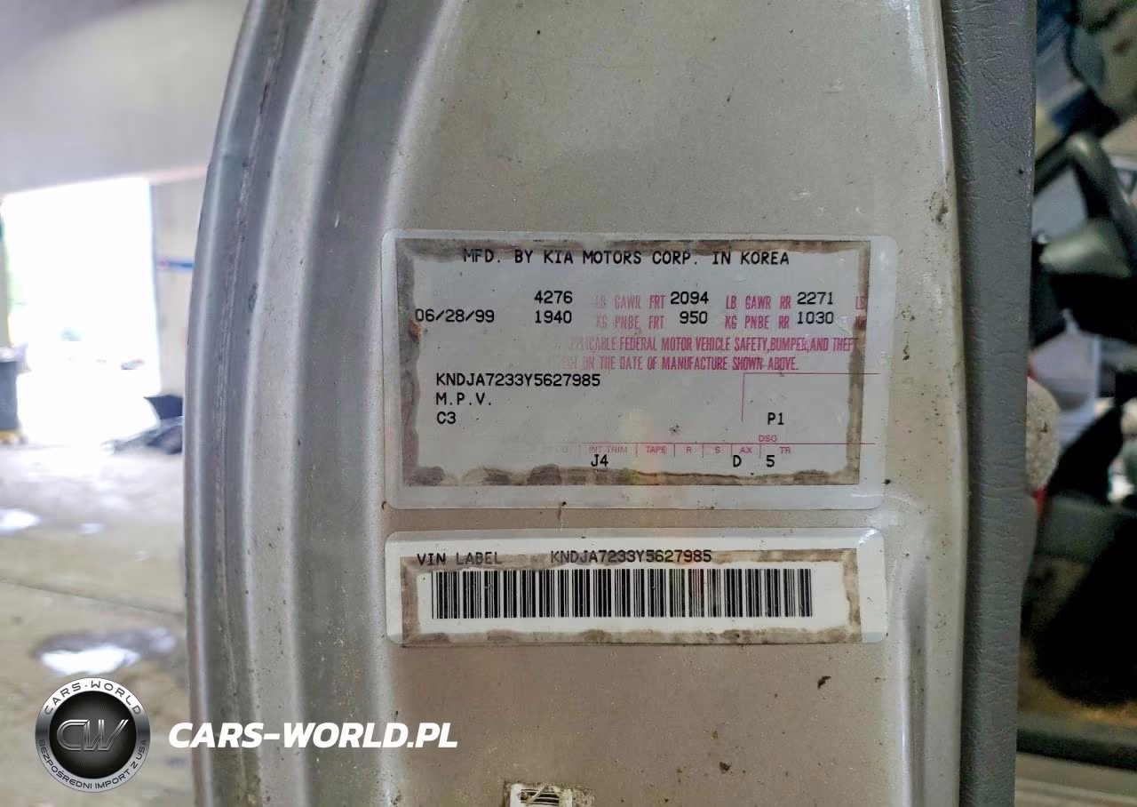 2000 Kia Sportage Base VIN:KNDJA7233Y5627985 - 13